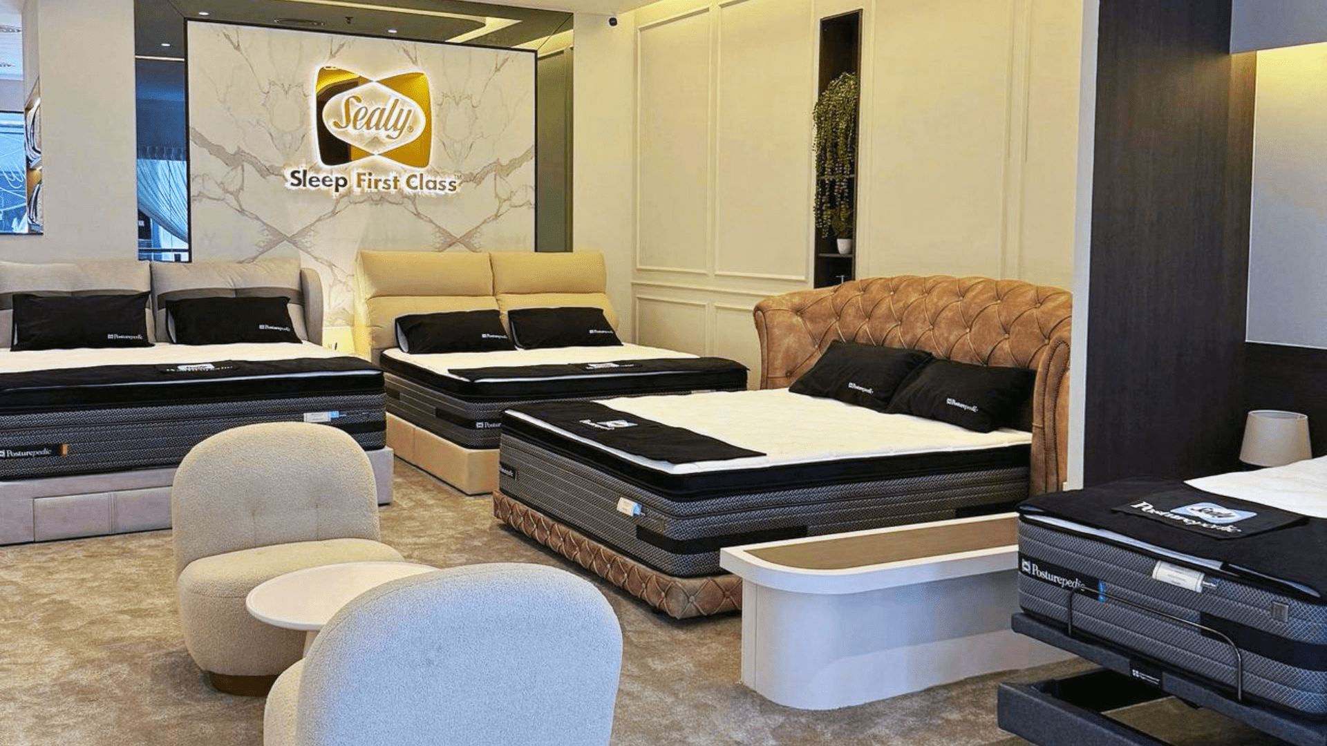 Why Hotel Mattresses Feel So Comfortable: How to Recreate the Experience at Home 6 Sealy Sleep Boutique in Publika Shopping Gallery displaying Sealy Posturepedic mattresses under Sleep First Class signage